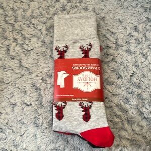 Two pair holiday socks size 6-12 nwt